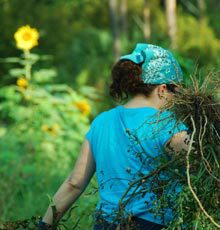 crop-mob-bundle-girl