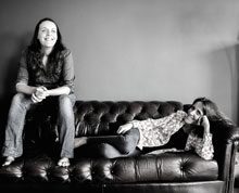 Suzzy Roche & Lucy Wainwright Roche on Fripp