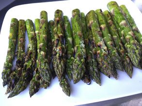 everyday-grilled-asparagus-orange