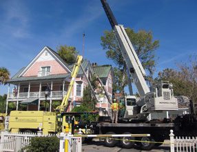 Hurricane-Beaufort-Inn-Crane