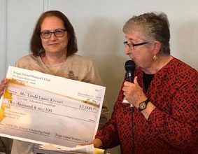 Fripp Island Women’s Club Offers Pat Conroy Scholarship
