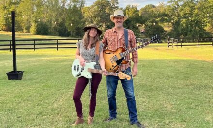 Jones & Jean Play Music on Malphrus