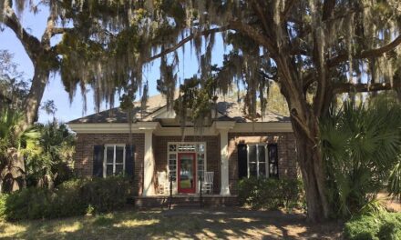 Silent Book Club Launches at Conroy Center