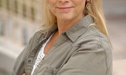 Retired FBI Agents Teach Workshops at Conroy Center