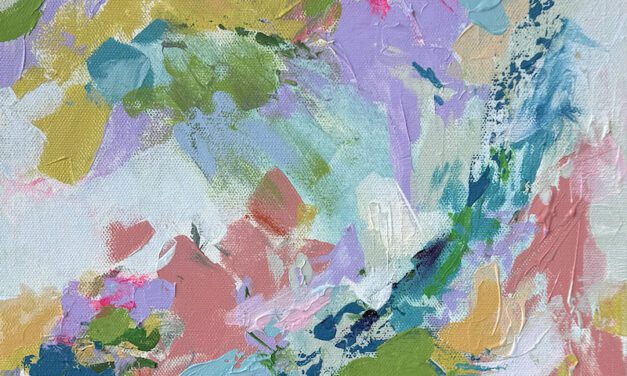 Grand Giveaway at La Petite Gallerie